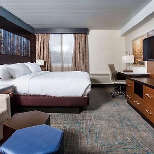 King Room Hearing Accessible
